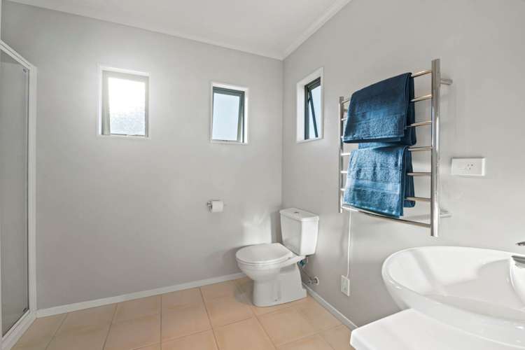 59 Clea View Gulf Harbour_18