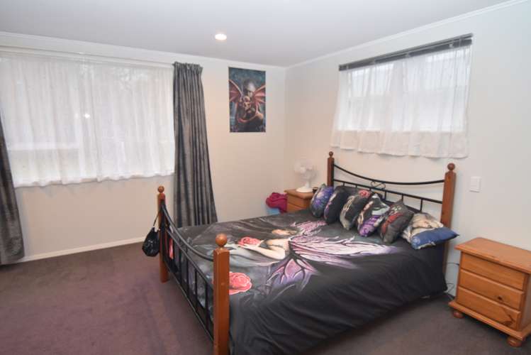 27 Diamond Street Carterton_9