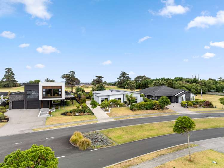 22 Stace Hopper Drive One Tree Point_30