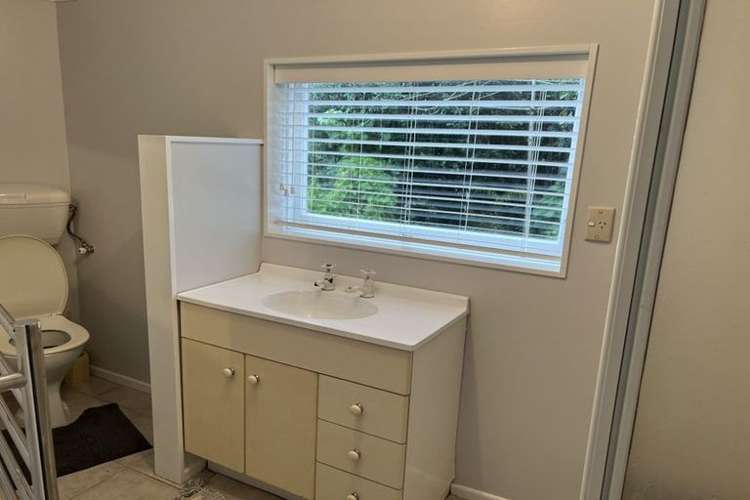 49 Churchill Road Judea_13