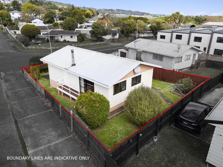 1/81 Redcrest Avenue Red Hill_15