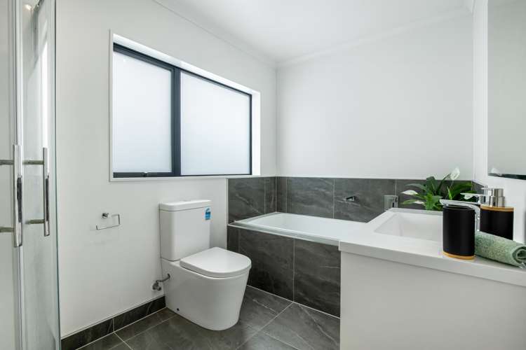 1/153 Gordonton Road Puketaha_10