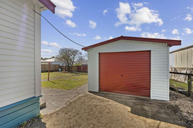 82 Orlando Street Stratford_24