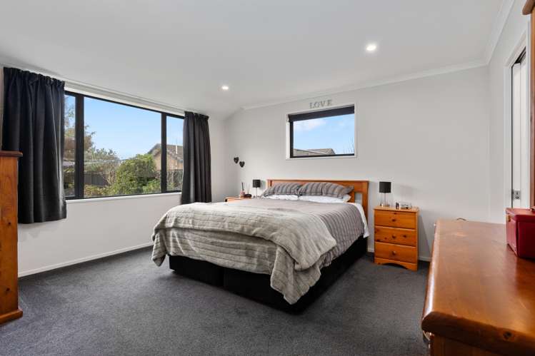 3 Stanwood Grove Darfield_11