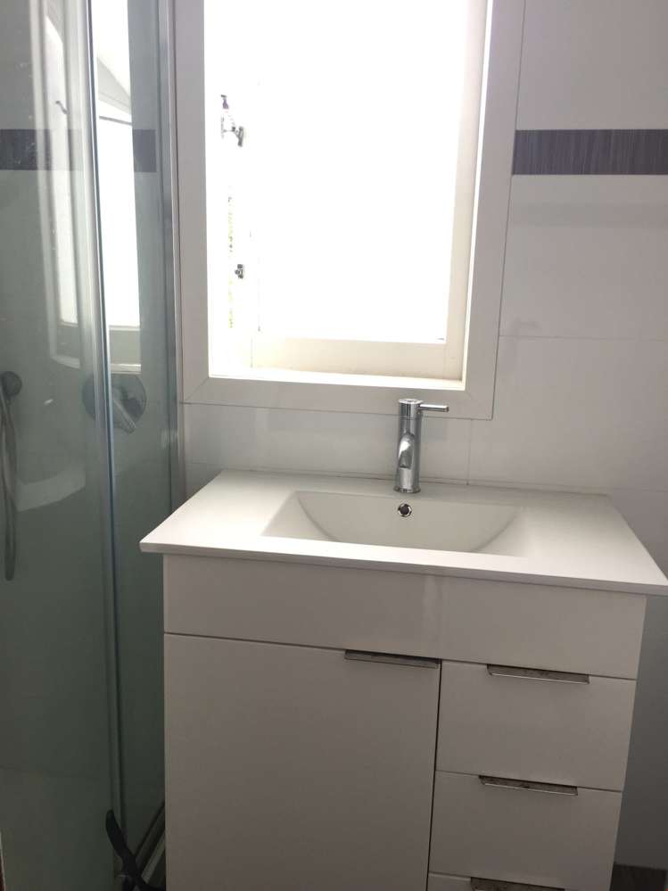 91 Beach Road Mellons Bay_10