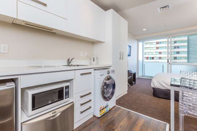 1214/10 Waterloo Quadrant Auckland Central_4