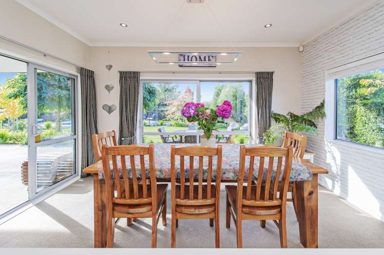 74 Stott Drive Darfield_7