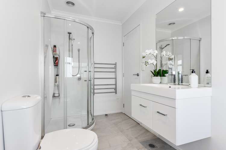 2/28 Garnett Avenue Forest Lake_7