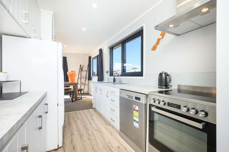 7 Colonial Place Kelvin Grove_1