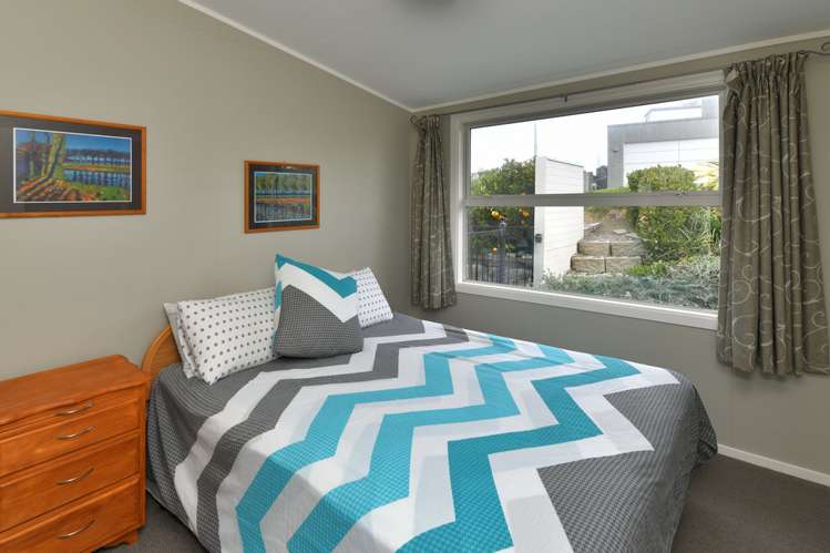 24 Hall Street Motunau_14