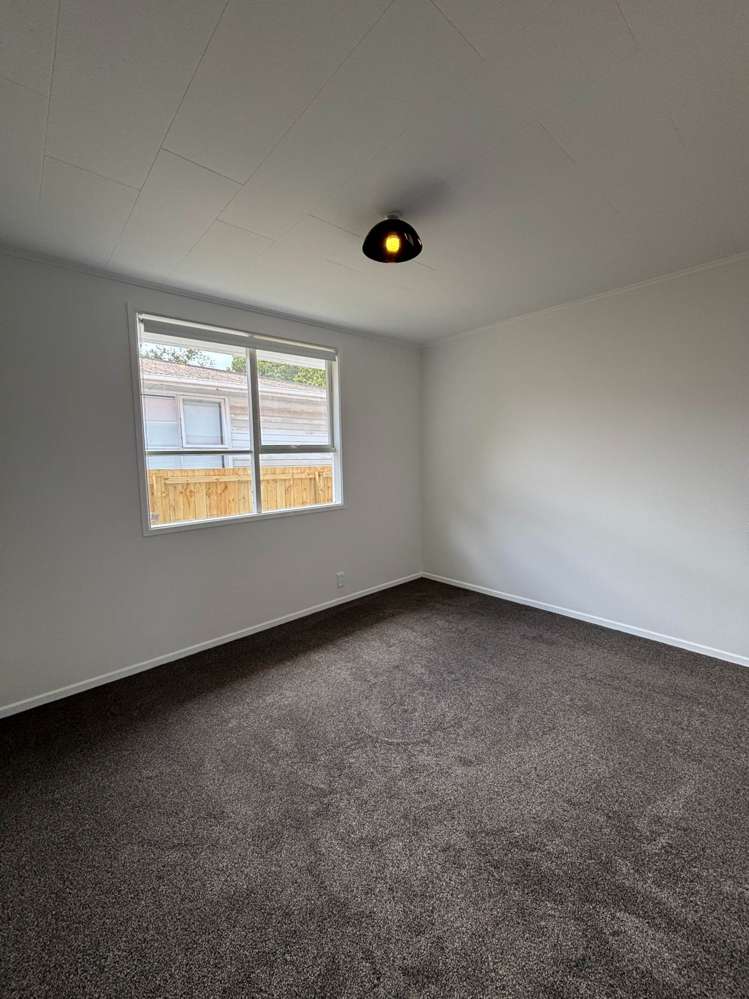 52 Gossamer Drive Pakuranga_6