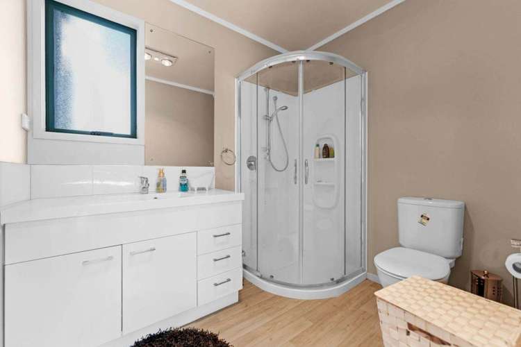 23 Murphys Road Totara Park_5