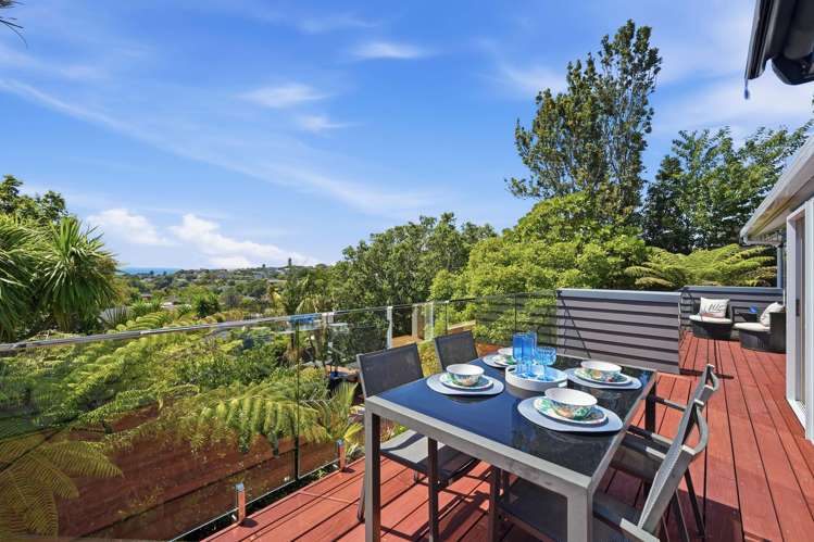 34 Montclair Rise Browns Bay_24