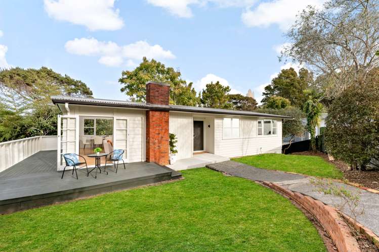 35 Martin Crescent Northcote_25