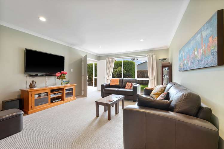 11 Roussel Place Springlands_8