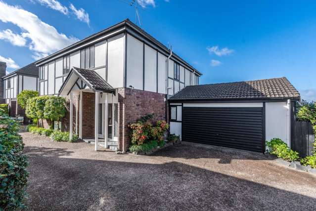 2/67 Brighton Road Parnell_4