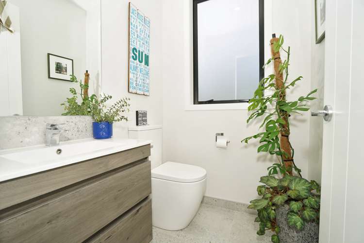 2/60 Queenwood Avenue Queenwood_7