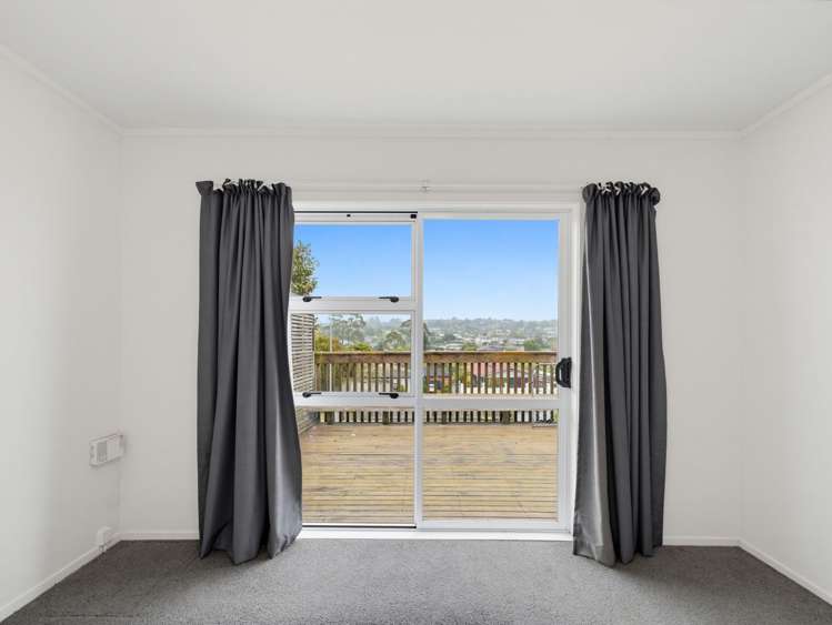 23 Arlette Place Massey_14