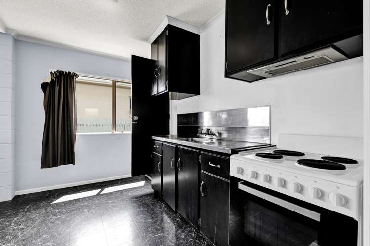 84 Pioneer Road Moturoa_12