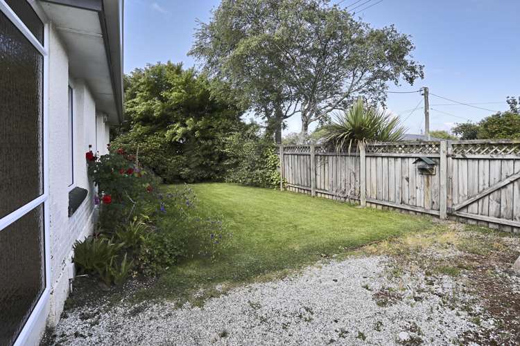 61 Paterson Street Grasmere_22