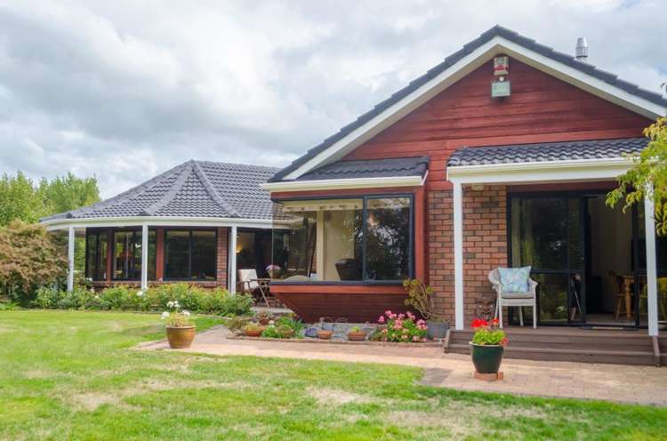 215 Wood Street Woodside_11