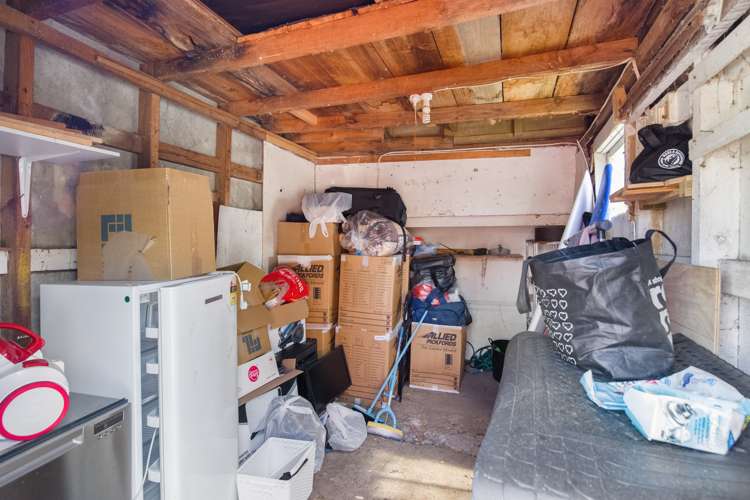 180 Sutherland Road Lyall Bay_15