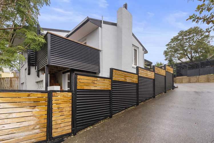 1/32 Homestead Road Manly_13