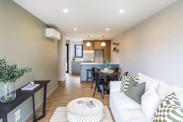 4/8 Akoranga Place Hornby_4