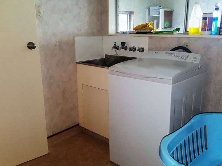 8 Carlson Street Dannevirke_12