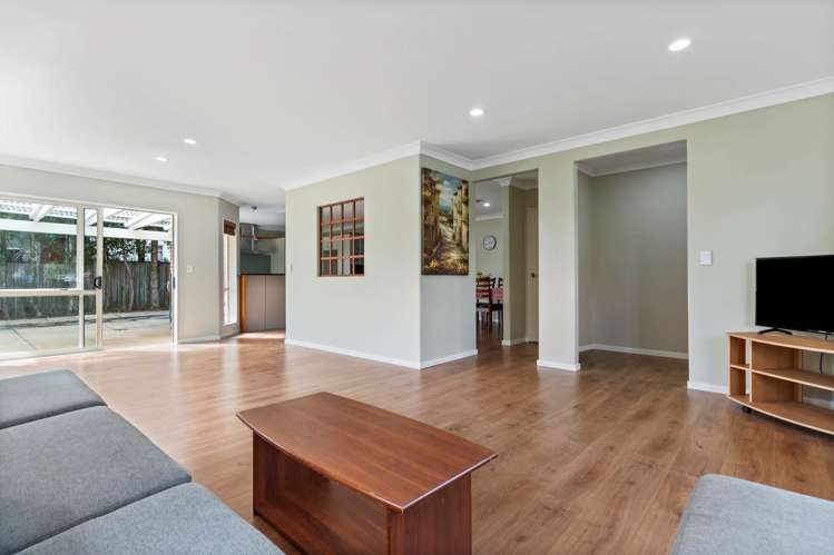 32 Coachman Drive Flat Bush_3