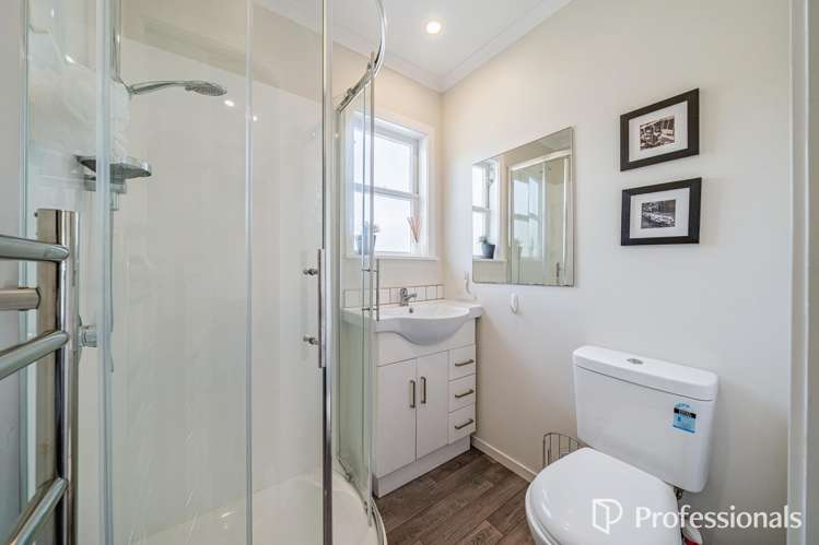 143 Wellington Road Wainuiomata_15