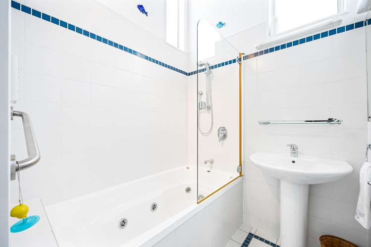 11 Claude Street Mangawhai Heads_24