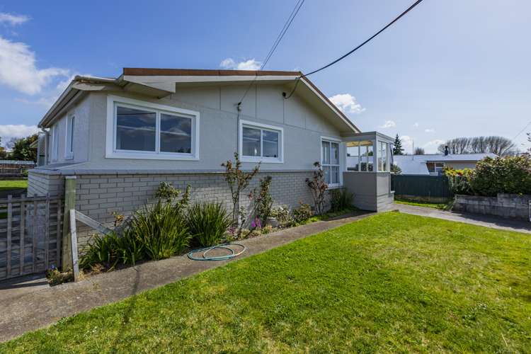 11 Jull Crescent Waipukurau and Surrounds_16