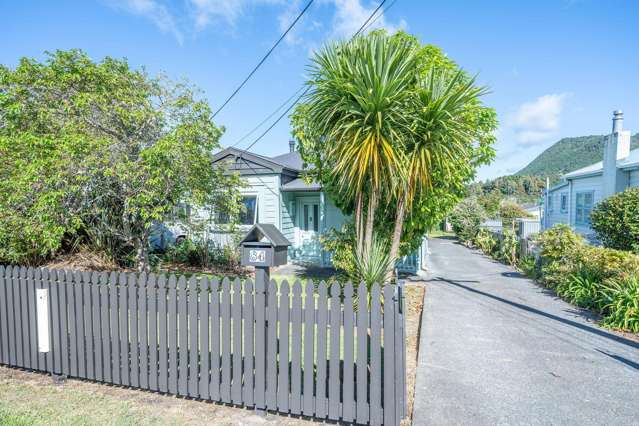 84 George Street Hikurangi_1