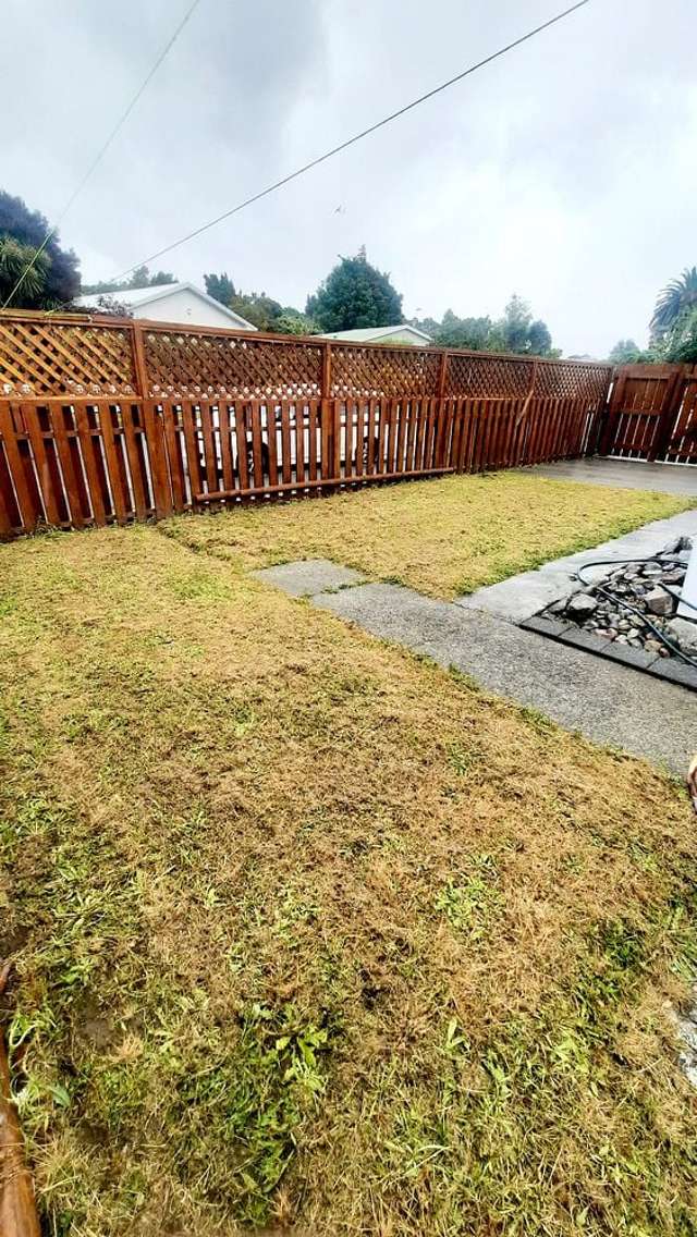 Charming 2BR Flat with Modern Touches