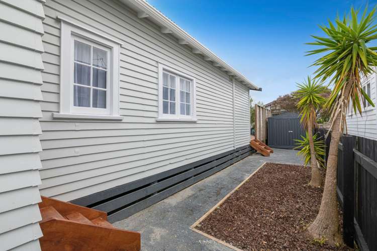 49a Parakai Avenue Helensville_25