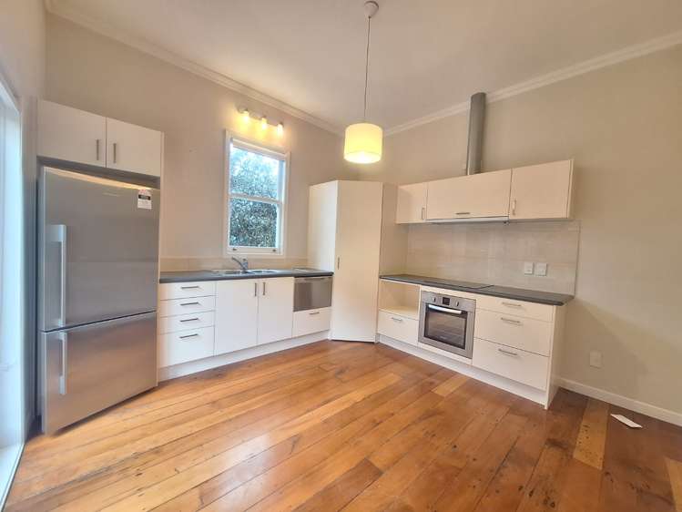 18 Heywood Crescent 1662_5