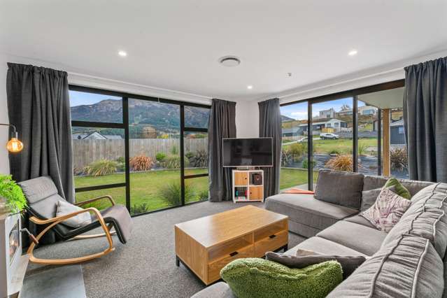 24 Woodpecker Street Lake Hawea_1