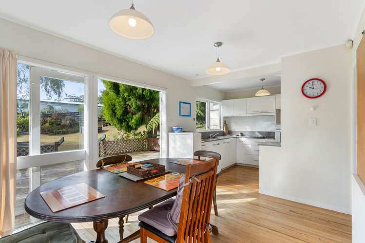 257 East Coast Road Mairangi Bay_9