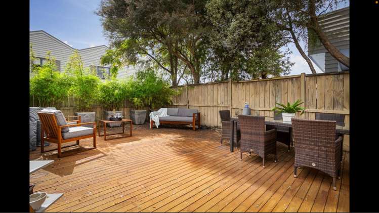 63/92 Bush Road Albany_1