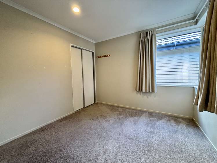 55 Bruce Pulman Drive Takanini_14