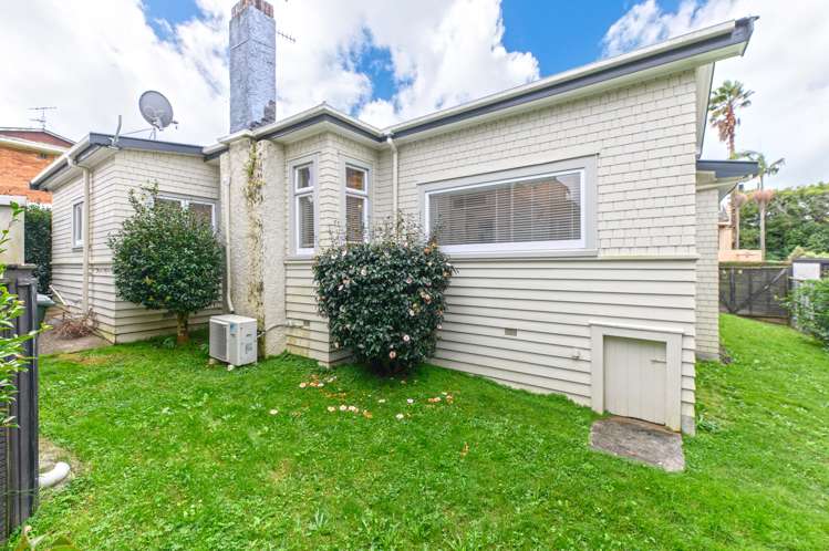 22 Saint Vincent Avenue Remuera_10