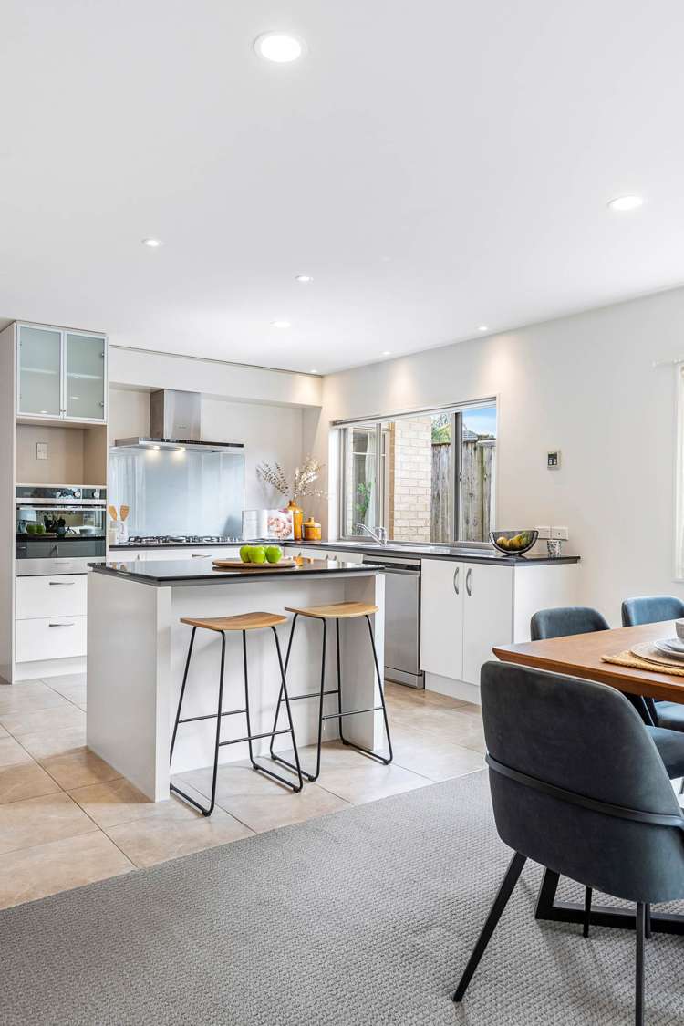 11 Kouras Place Flat Bush_37