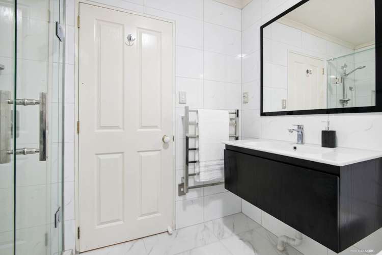 16 Ryehill Close New Lynn_8