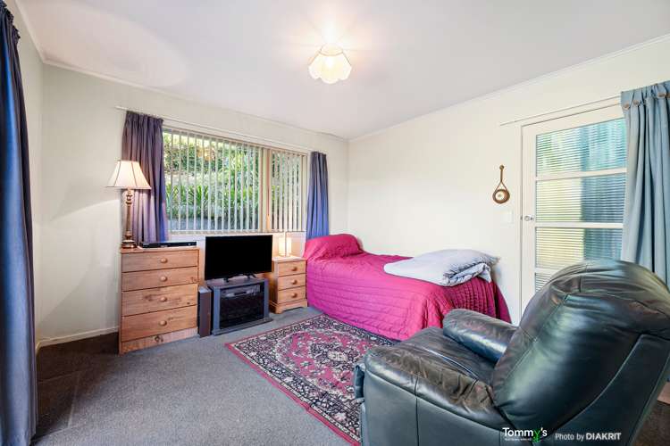 105 Churchill Drive Crofton Downs_11