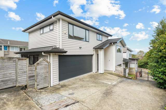 Luxury Family Living in Blockhouse Bay