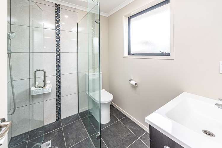 39 Magnolia Crescent Tawhero_12