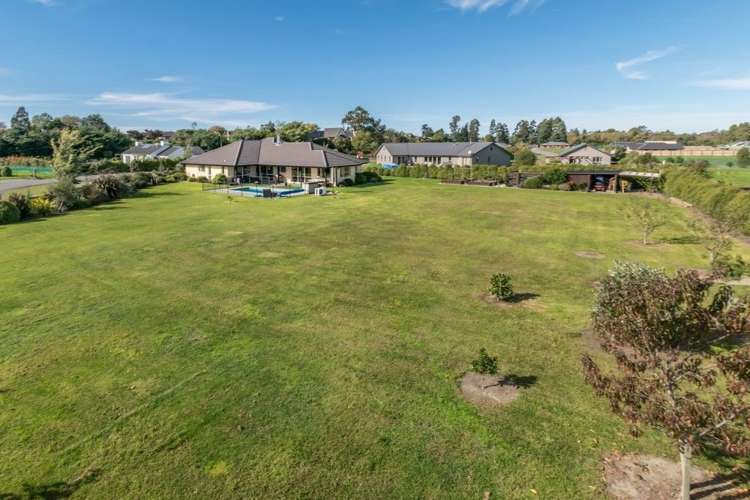 3 Elm Grove Amberley_15