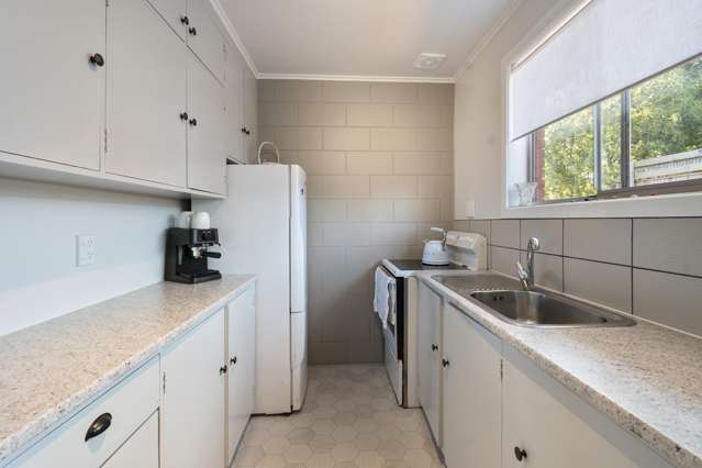 2/112 Roy Street Palmerston North_1