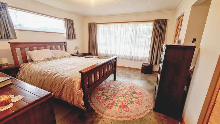 27 John Street Riverton_9